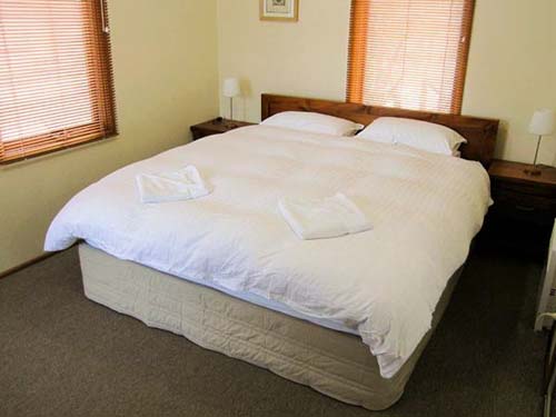 Hotham Sun Apartment Master Bedroom